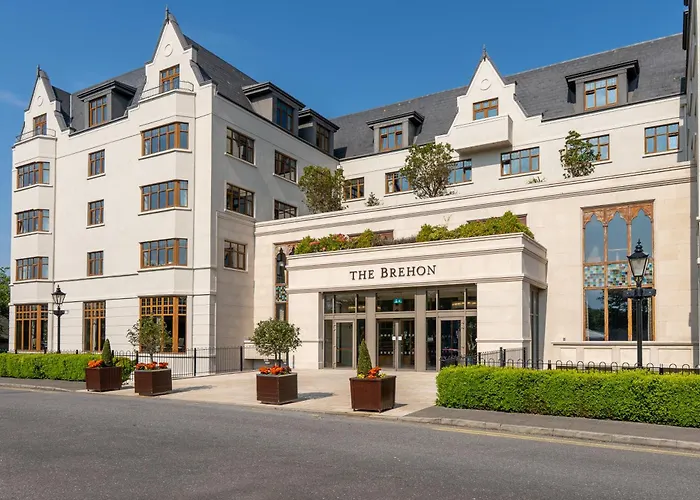Brehon & SpaSpa Hotel